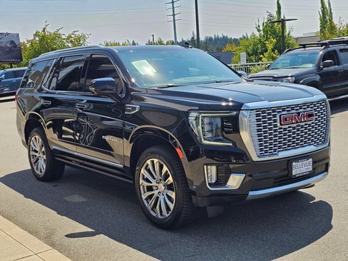 Used 2022 GMC Yukon Denali w/ Max Trailering Package AWD/4WD image 7