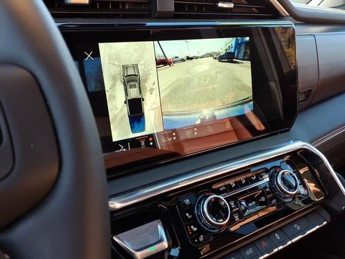 Used 2025 GMC Sierra 1500 Denali Ultimate image 26