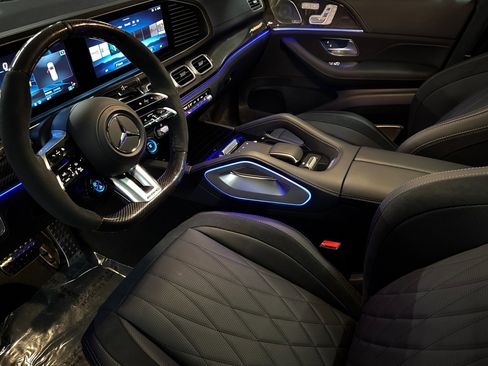 New 2026 Mercedes-Benz GLS 63 AMG 4MATIC image 4