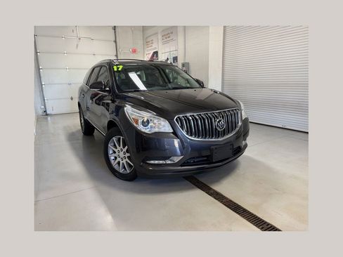 Used 2017 Buick Enclave Leather FWD image 1