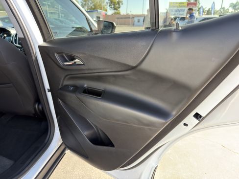 Used 2024 Chevrolet Equinox LT image 14