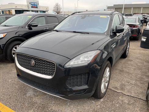 Used 2019 Jaguar E-PACE S image 3