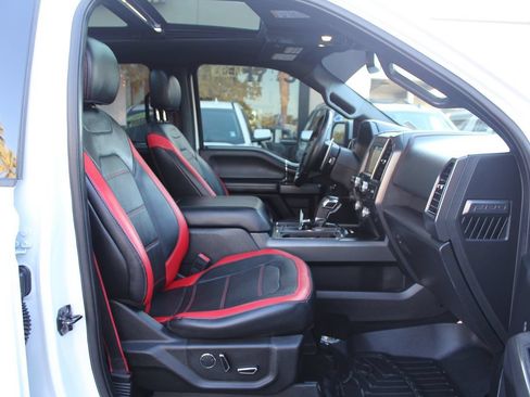 Used 2018 Ford F150 Lariat w/ Equipment Group 502A Luxury AWD/4WD image 32