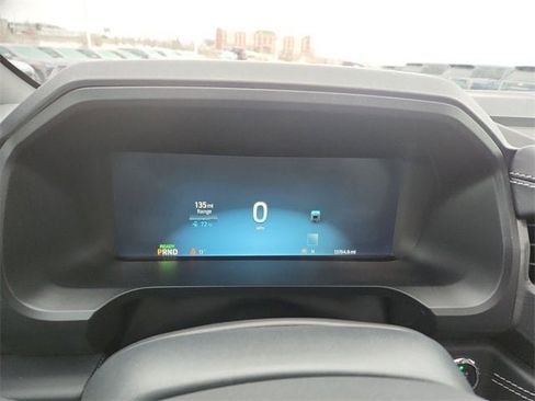 Used 2023 Ford F150 Lightning Platinum image 11