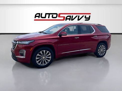 Used 2023 Chevrolet Traverse Premier AWD/4WD image 3