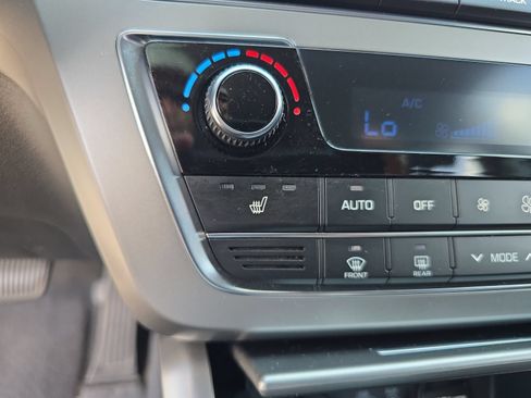 Used 2015 Hyundai Sonata Sport w/ Option Group 04 FWD image 17