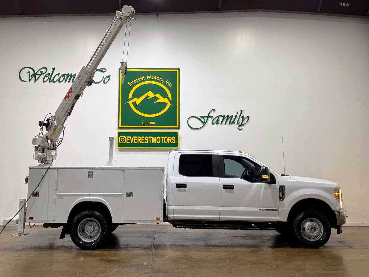 Used 2018 Ford F350 XL w/ Power Equipment Group AWD/4WD image 11
