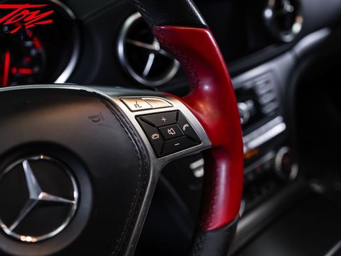 Used 2016 Mercedes-Benz SL 550 image 40