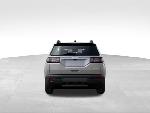 New 2026 Jeep Cherokee Laredo image 8