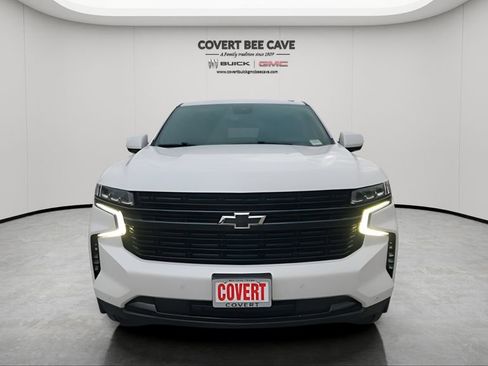 Used 2023 Chevrolet Suburban RST image 2