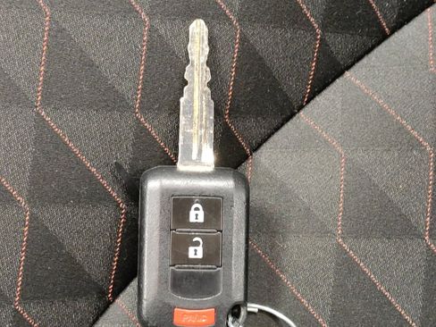 Used 2022 Mitsubishi Mirage ES image 32