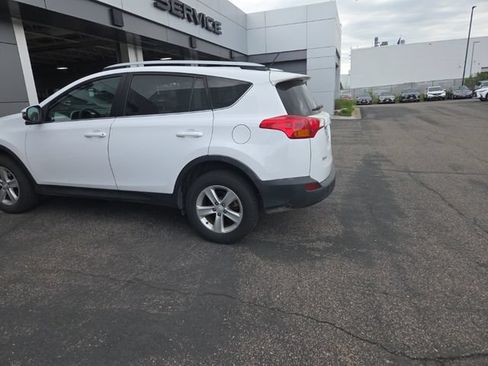 Used 2013 Toyota RAV4 XLE FWD image 15