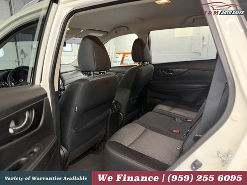 Used 2017 Nissan Rogue S w/ S Appearance Package AWD/4WD image 26