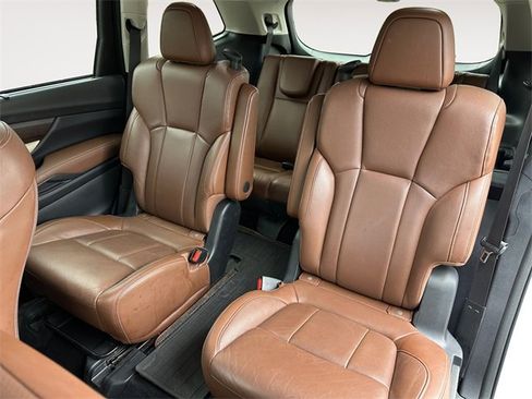 Used 2021 Subaru Ascent Touring image 13