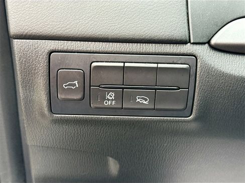 Used 2023 MAZDA CX-9 Touring image 11