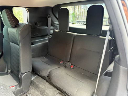 Used 2023 Mitsubishi Outlander ES image 15