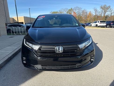 Used 2023 Honda Odyssey Sport image 7