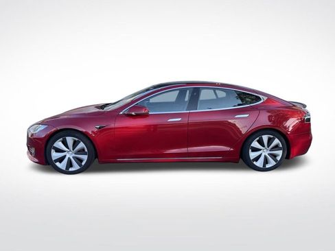 Used 2021 Tesla Model S Performance image 3
