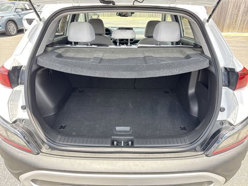 Used 2023 Hyundai Kona SEL image 28