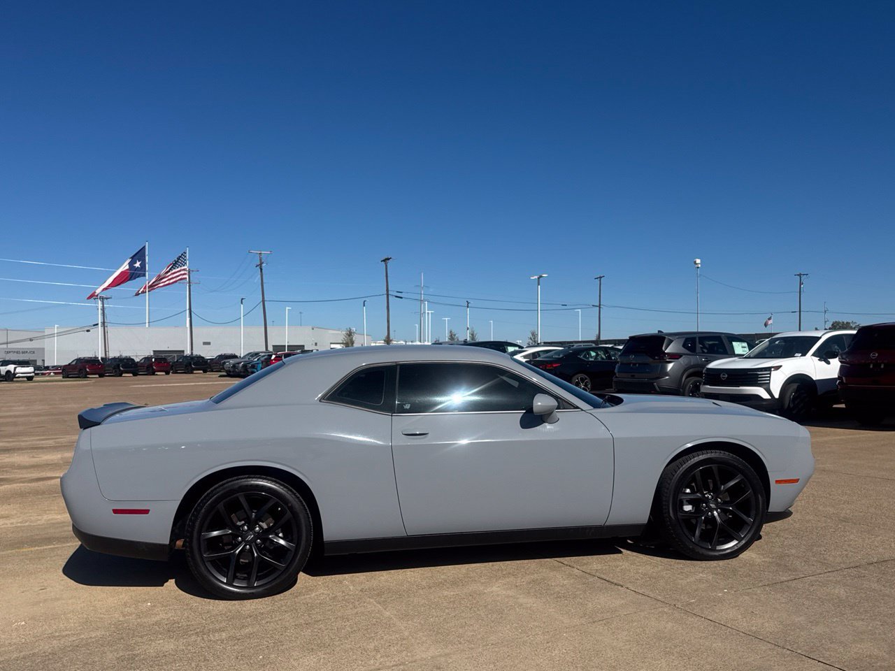 Used 2022 Dodge Challenger SXT w/ Blacktop Package RWD image 29