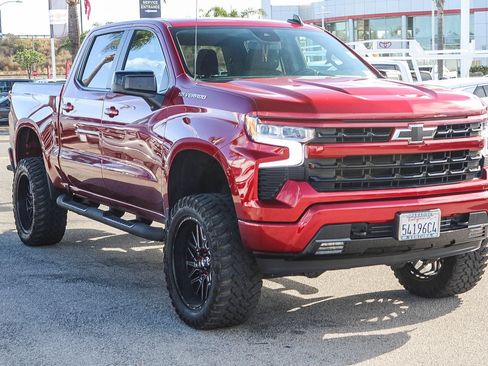 Used 2024 Chevrolet Silverado 1500 RST AWD/4WD image 3