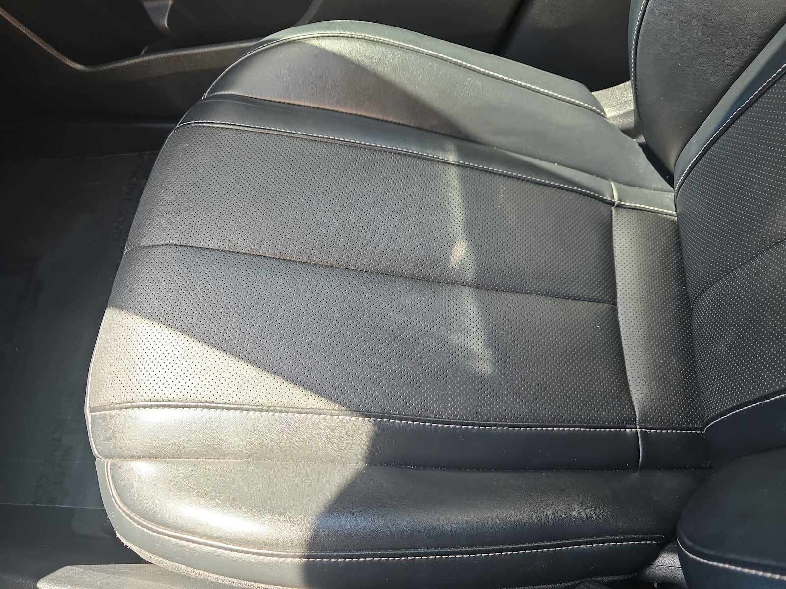 Used 2023 INFINITI QX60 Luxe w/ Cargo Package AWD/4WD image 21