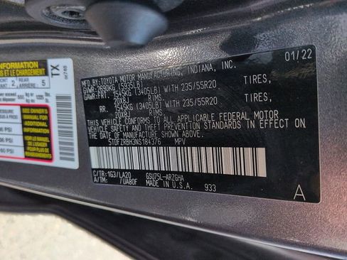 Used 2022 Toyota Highlander Platinum image 14