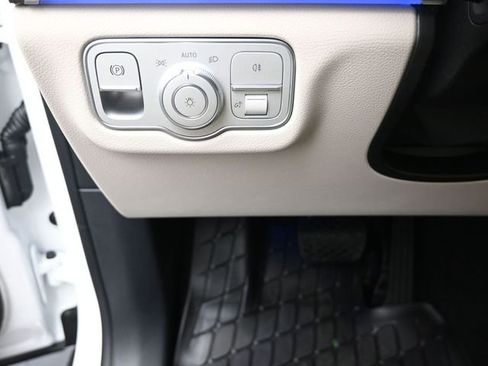 New 2026 Mercedes-Benz GLE 450 4MATIC image 16