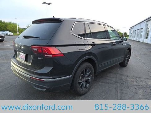 Used 2024 Volkswagen Tiguan SE AWD/4WD image 5