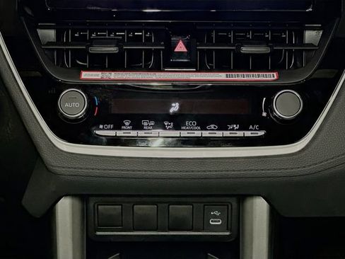 New 2025 Toyota Corolla Cross AWD Hybrid w/ Moonroof Package image 11