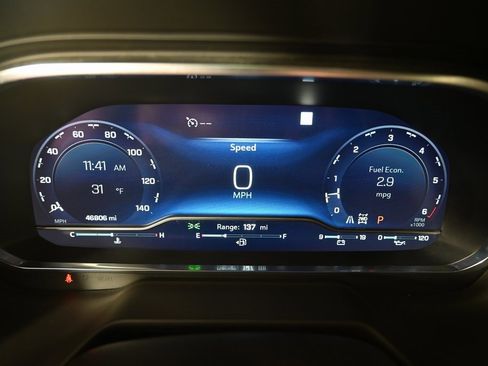 Used 2023 Chevrolet Suburban RST image 25