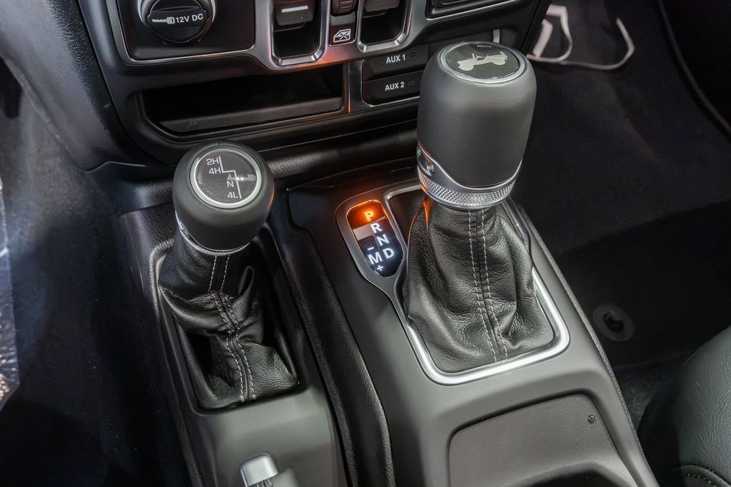 New 2027 Jeep Wrangler Unlimited Sahara AWD/4WD image 21