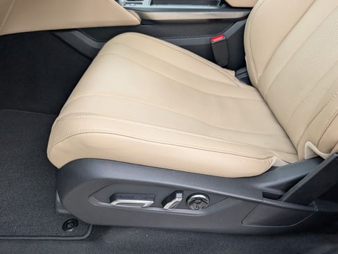 Certified 2026 Acura MDX SH-AWD w/ Technology Package image 10