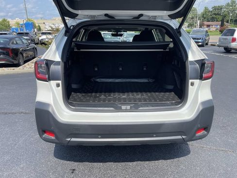 Certified 2024 Subaru Outback Onyx Edition AWD/4WD image 36