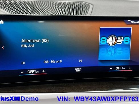 Used 2023 BMW i4 eDrive35 w/ Premium Package RWD image 34