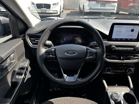 Used 2024 Ford Escape Active AWD/4WD image 14