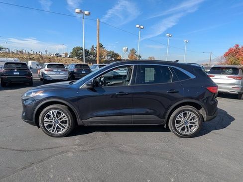 Used 2021 Ford Escape SEL image 8