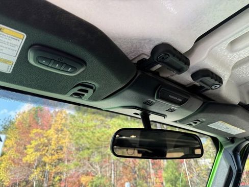 Used 2019 Jeep Wrangler Unlimited Rubicon w/ Cold Weather Group image 23