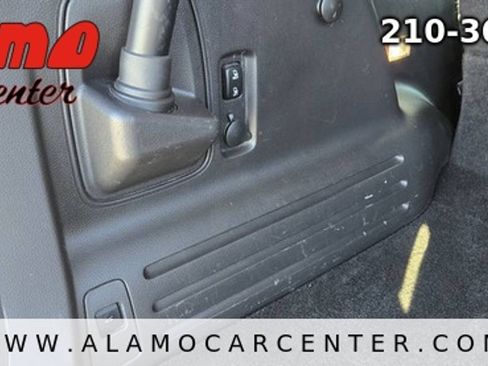 Used 2013 Lincoln MKX FWD image 27