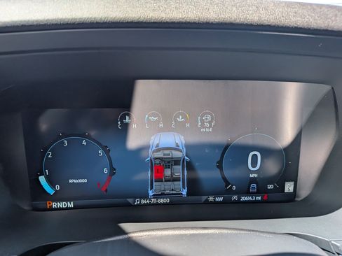 Certified 2025 Ford F150 Lariat AWD/4WD image 24