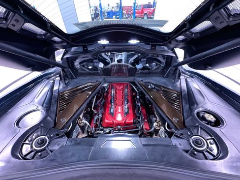 Used 2021 Chevrolet Corvette Stingray Preferred Cpe w/ Z51 Performance Package RWD image 11