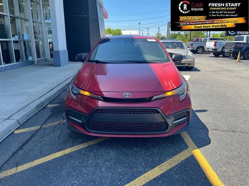 Used 2021 Toyota Corolla XSE FWD image 2