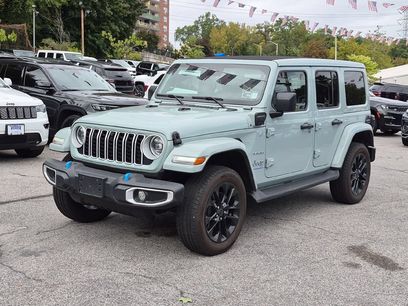 Used 2024 Jeep Wrangler Unlimited Sahara w/ Technology Group
