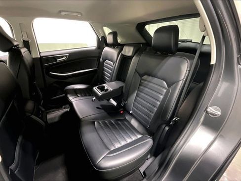 Used 2024 Ford Edge SEL image 26