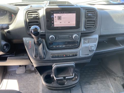 Used 2023 RAM ProMaster 2500 FWD image 13