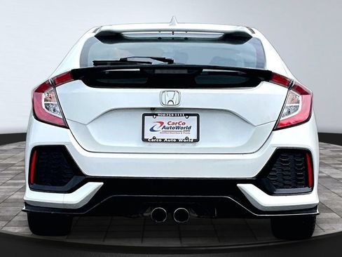 Used 2017 Honda Civic Sport image 6