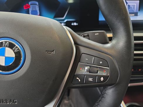 Used 2023 BMW i4 eDrive35 w/ Premium Package RWD image 21