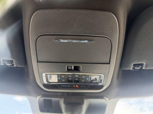 Used 2022 Ford F150 Platinum w/ Equipment Group 701A High AWD/4WD image 40