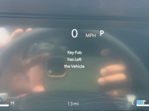 New 2025 Jeep Grand Cherokee Laredo X w/ Luxury Tech Group I image 16