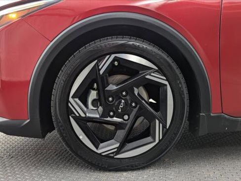 Used 2025 Kia K4 EX image 30